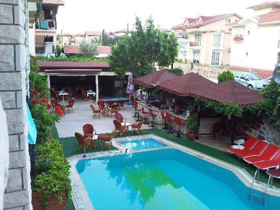 Ozlem 2 Apart Hotel Marmaris Exteriör bild